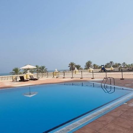 Lovely Lagoon View Studio Apartamento Ras al-Khaimah Exterior foto